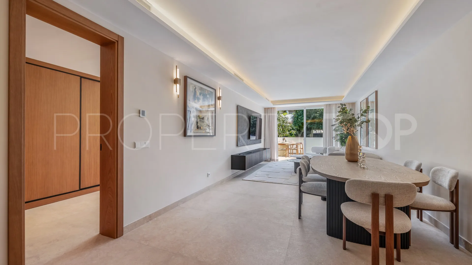 Apartamento en venta en Nueva Andalucia