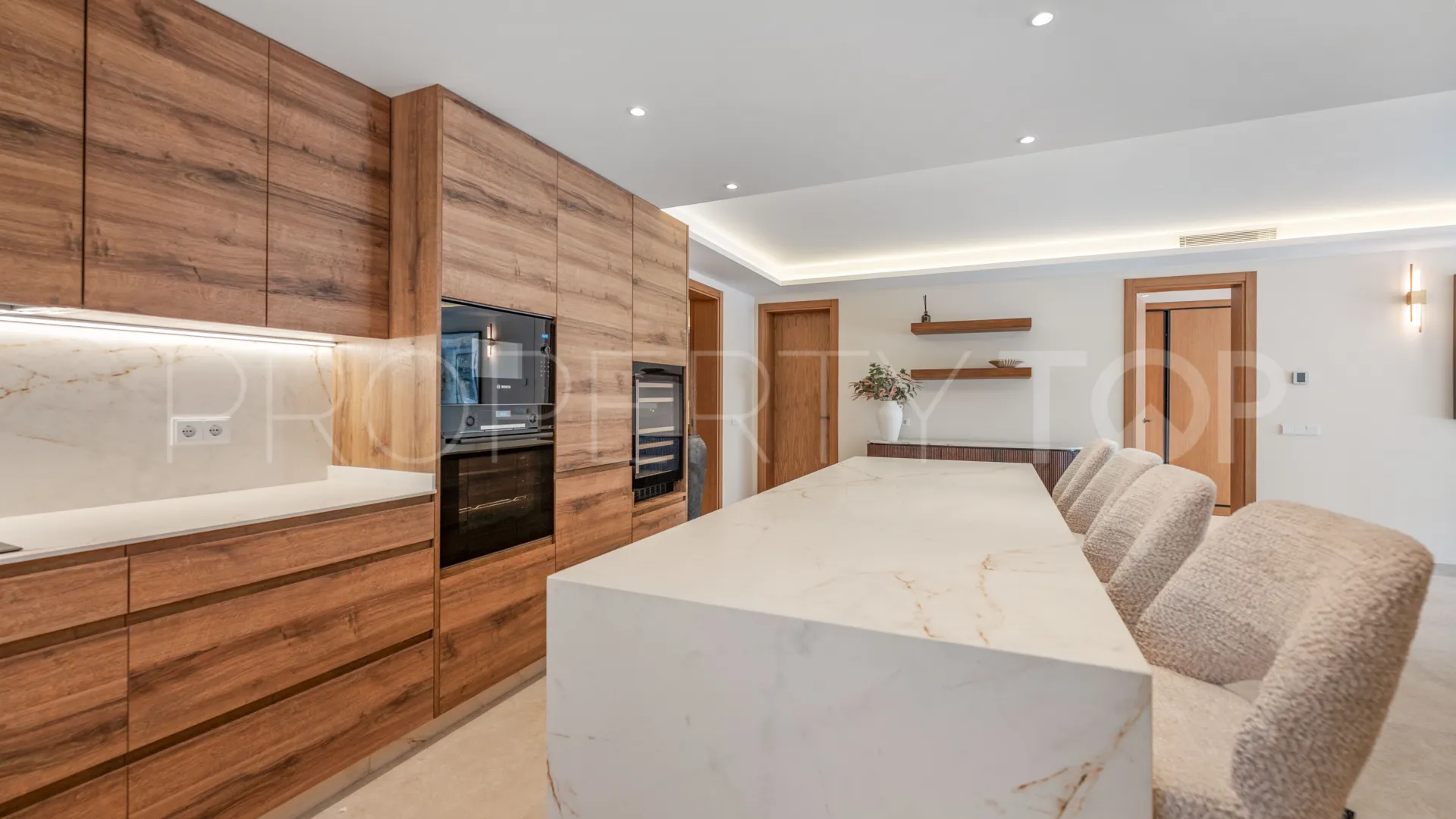 Apartamento en venta en Nueva Andalucia
