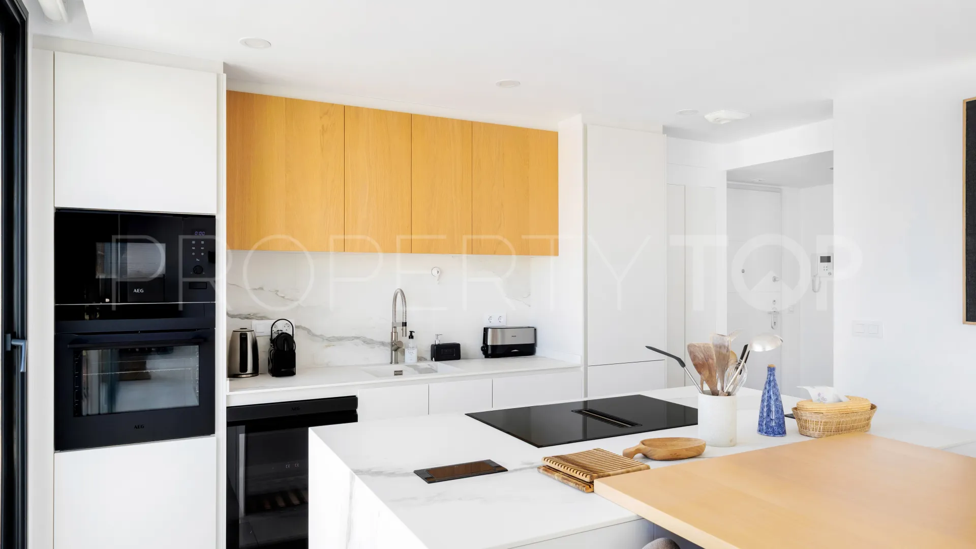 For sale penthouse in Fuengirola