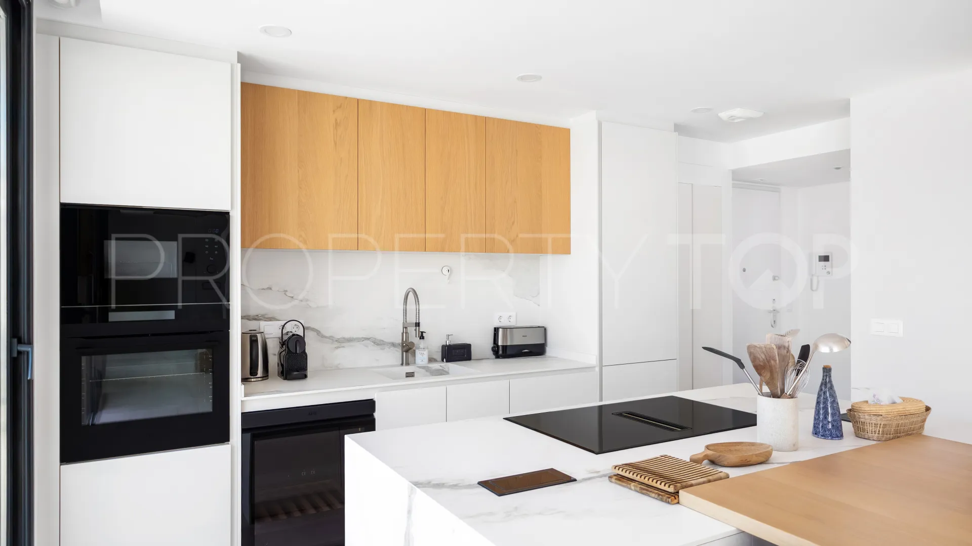For sale penthouse in Fuengirola