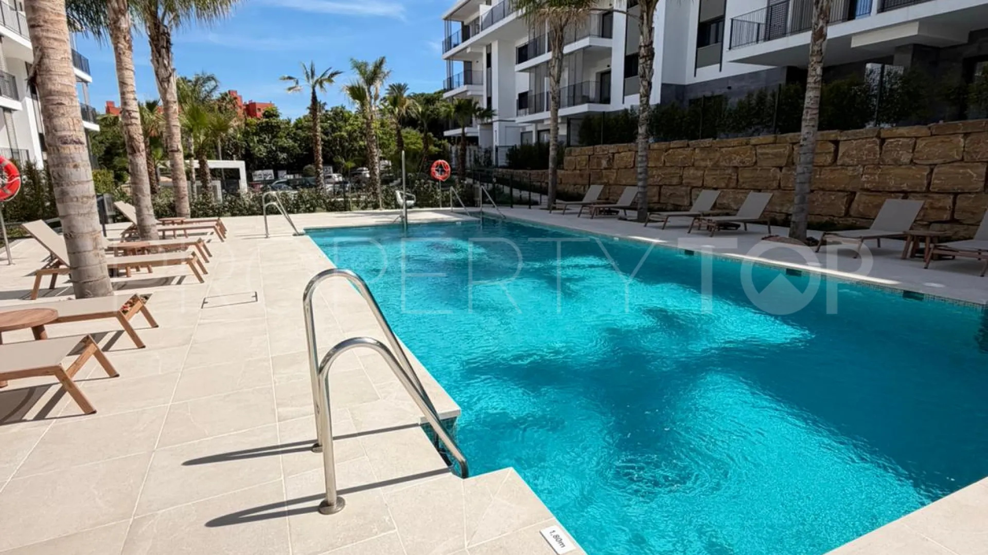 For sale Estepona apartment