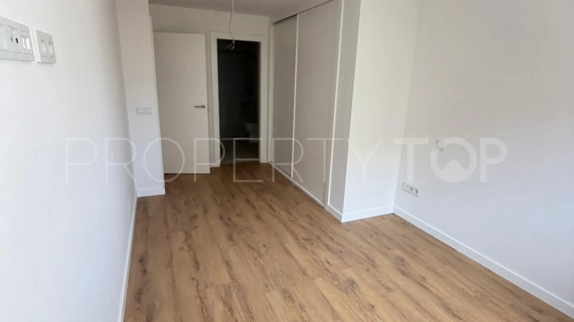 For sale Estepona apartment