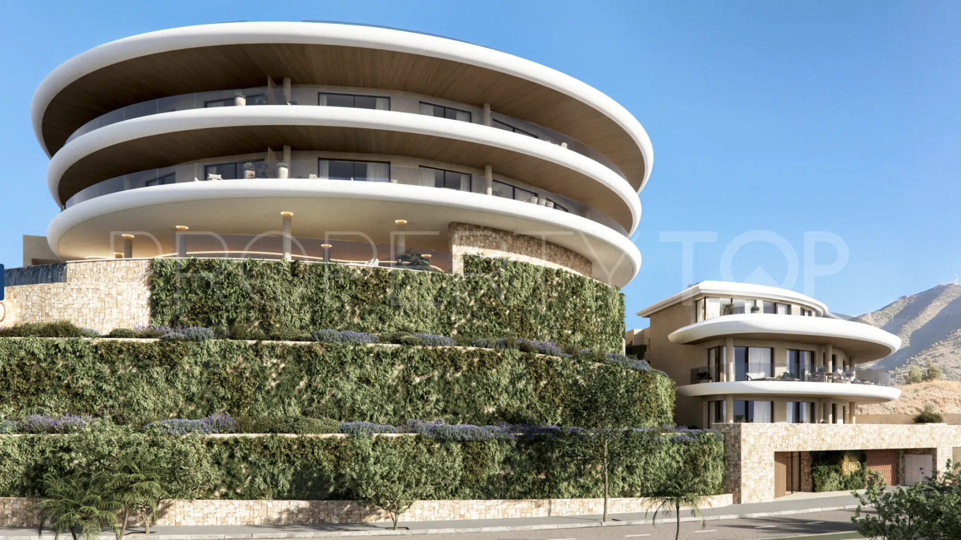 Apartamento de 3 dormitorios en venta en Fuengirola