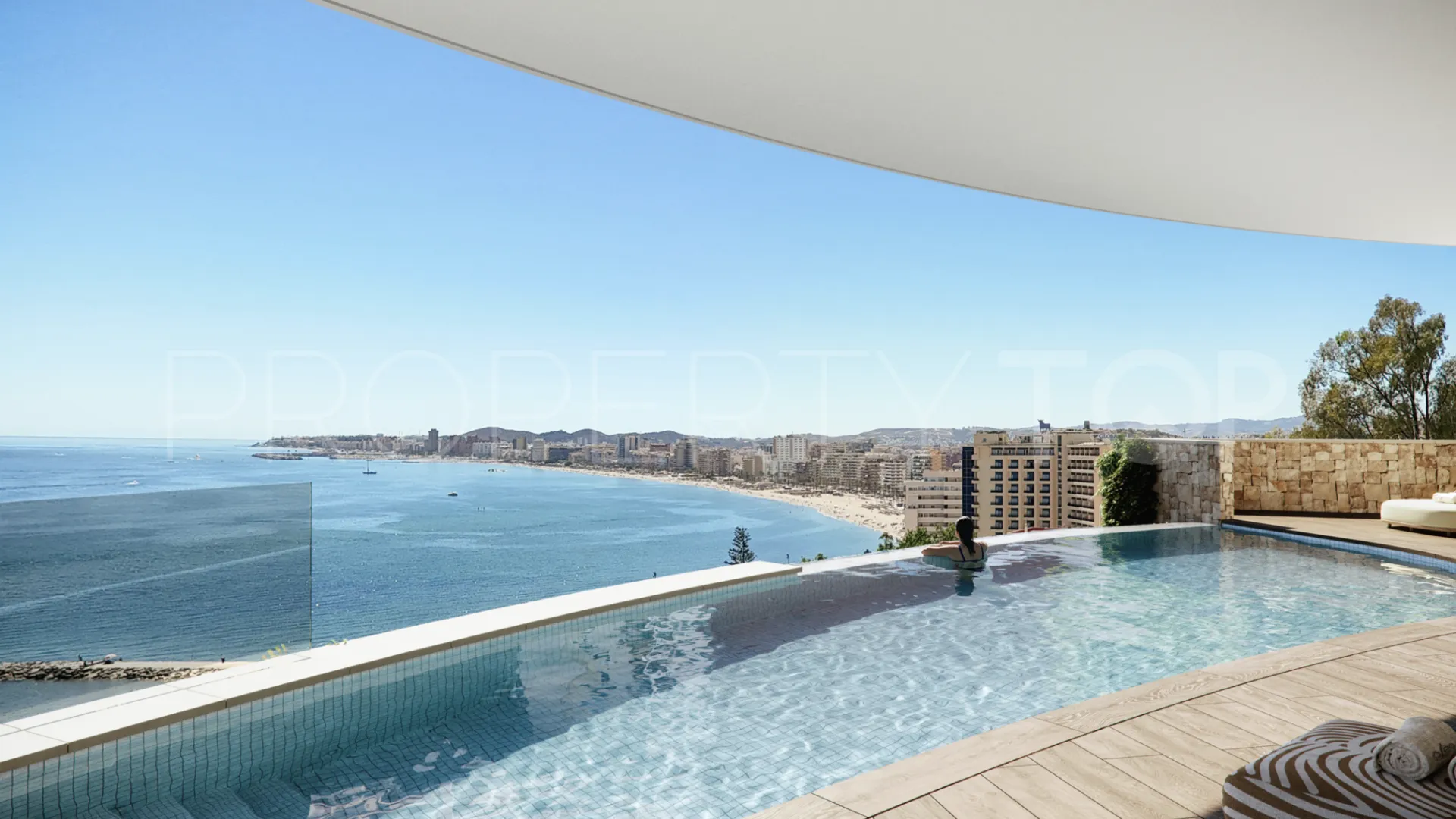 Apartamento de 3 dormitorios en venta en Fuengirola