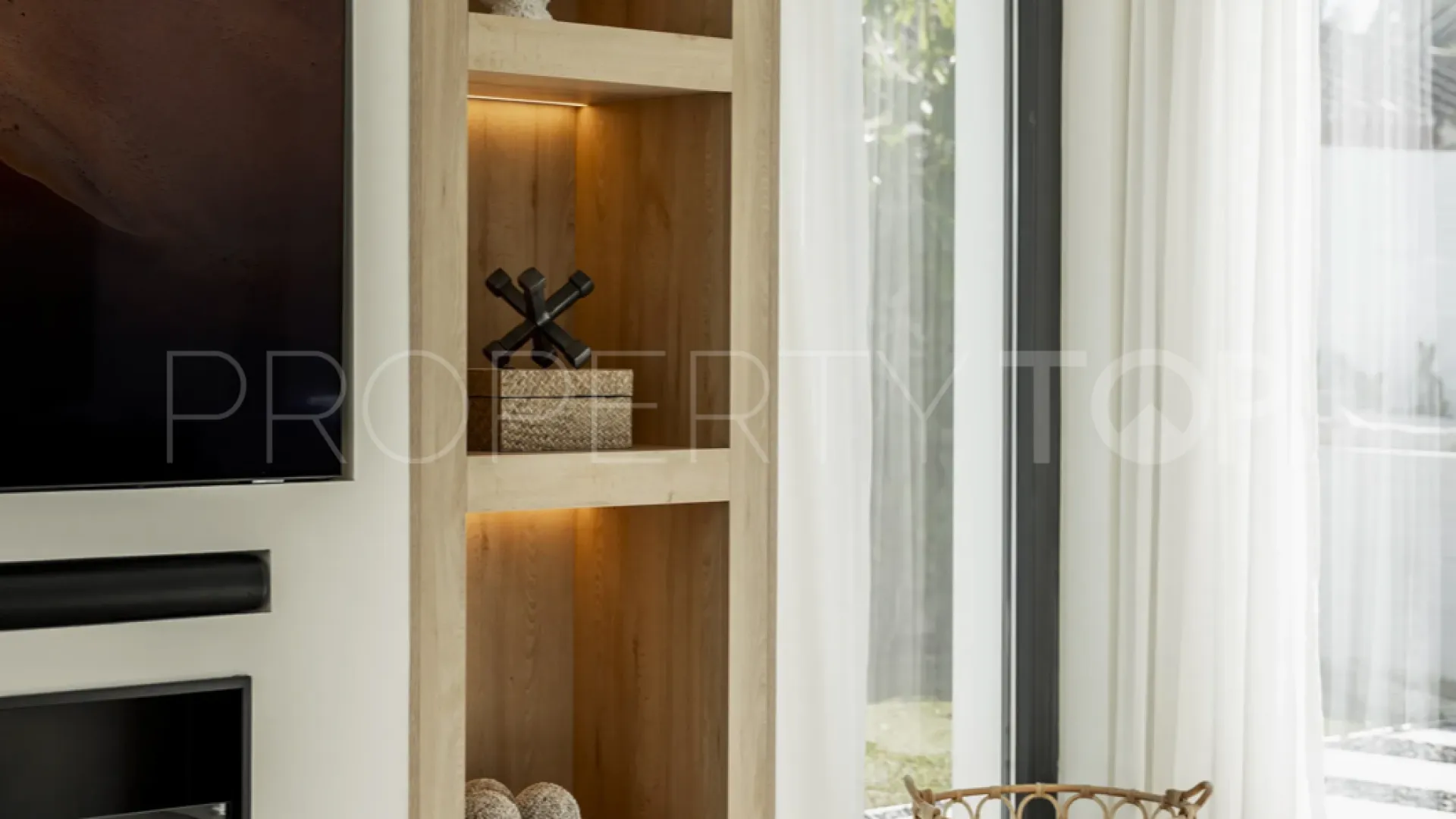 Villa a la venta en Marbella con 5 dormitorios