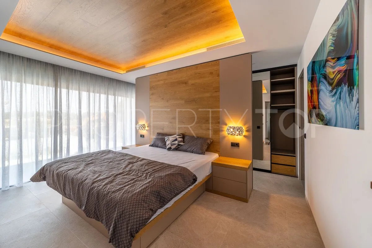 Villa en venta en Marbella de 4 dormitorios