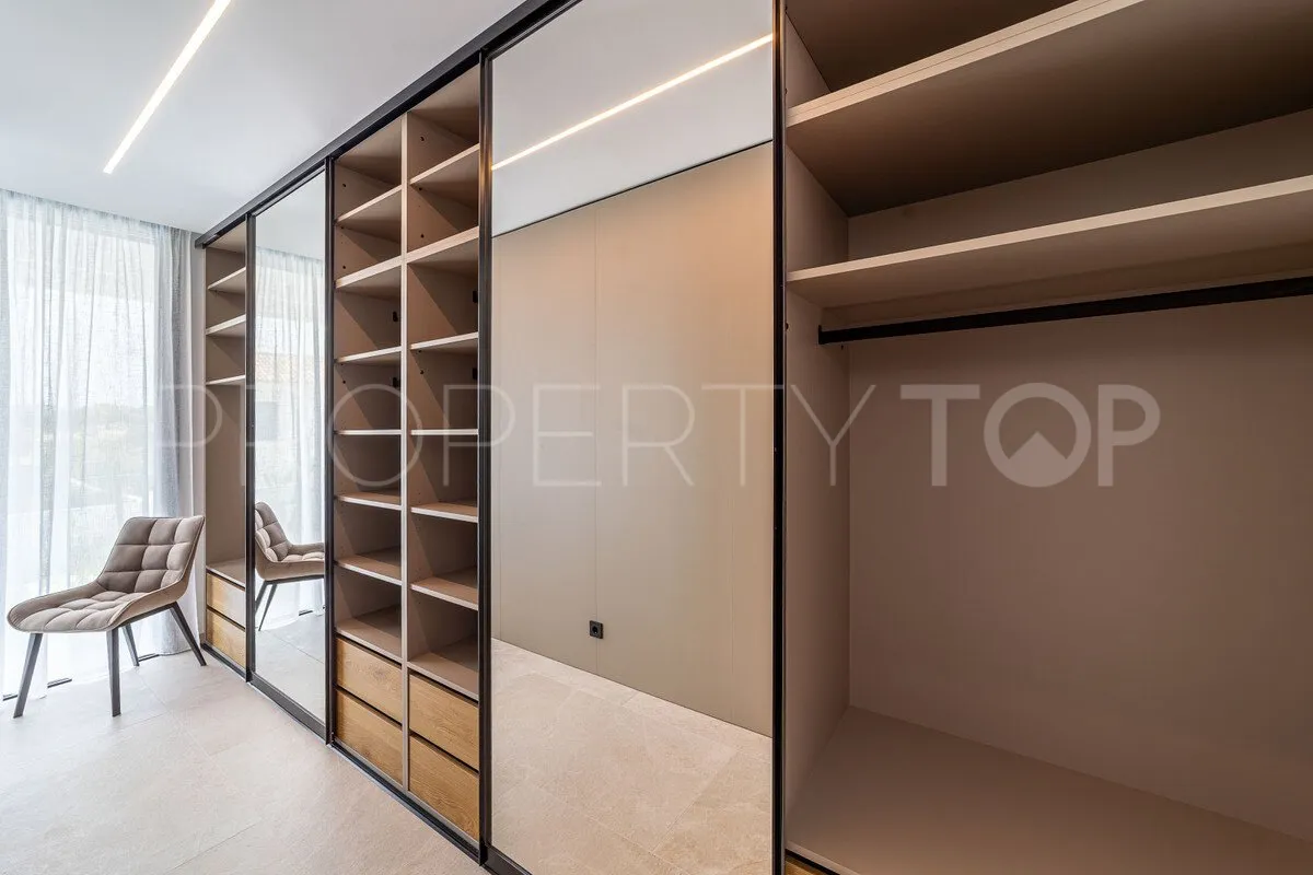 Villa en venta en Marbella de 4 dormitorios