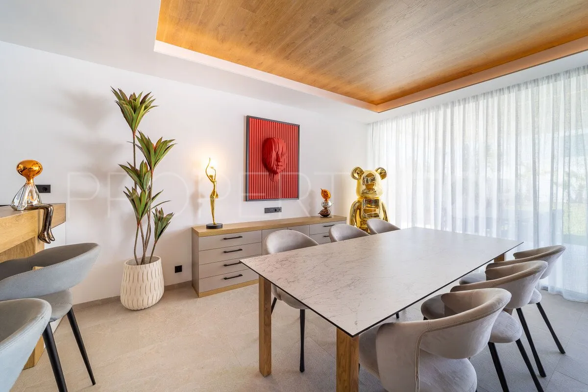 Villa en venta en Marbella de 4 dormitorios