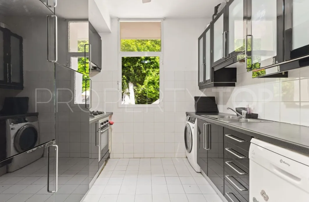 Estepona, villa en venta de 3 dormitorios