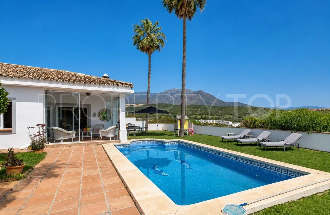 Estepona, villa en venta de 3 dormitorios