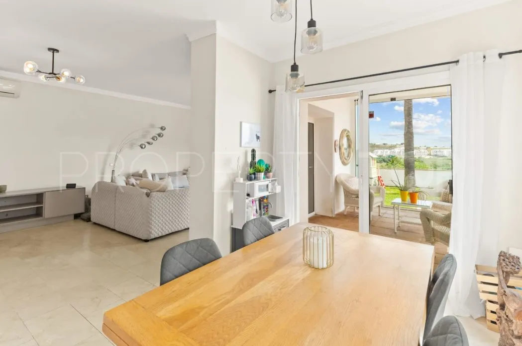 Estepona, villa en venta de 3 dormitorios
