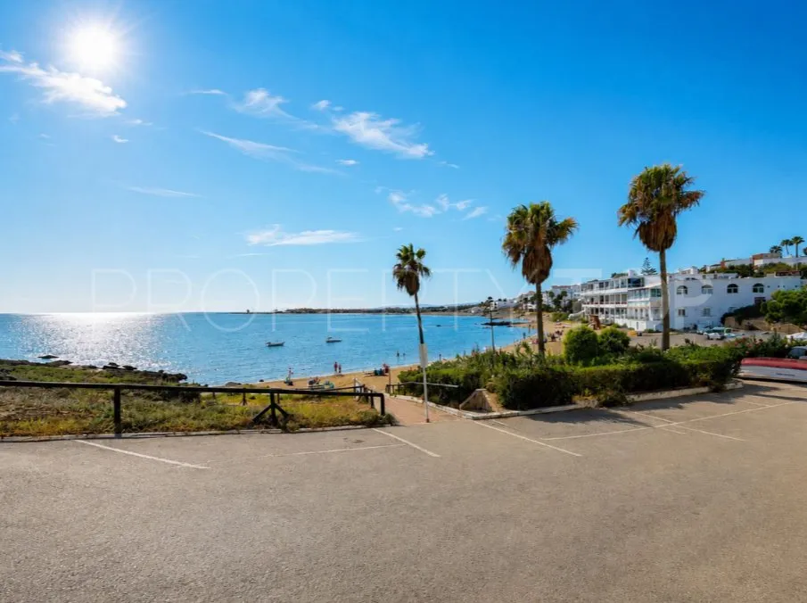 Comprar apartamento con 3 dormitorios en Sotogrande
