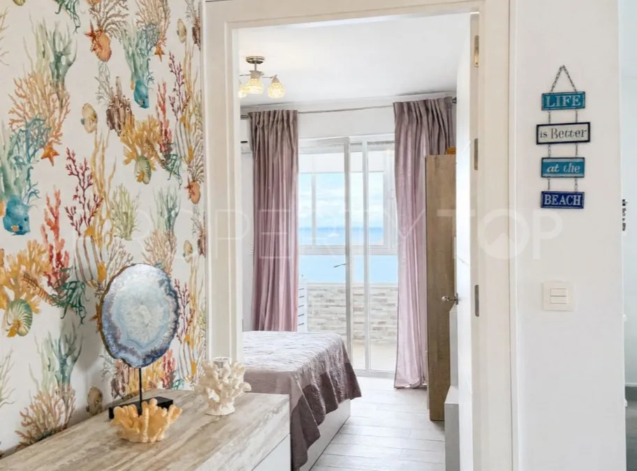 Comprar apartamento con 3 dormitorios en Sotogrande