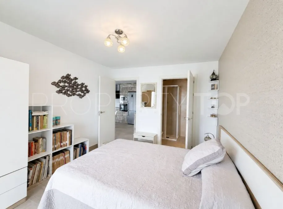 Comprar apartamento con 3 dormitorios en Sotogrande