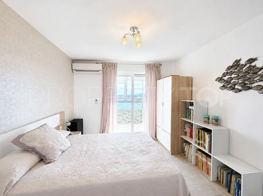 Comprar apartamento con 3 dormitorios en Sotogrande