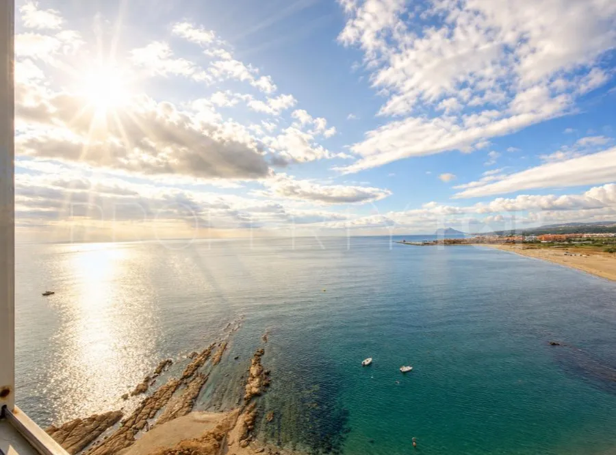 Comprar apartamento con 3 dormitorios en Sotogrande
