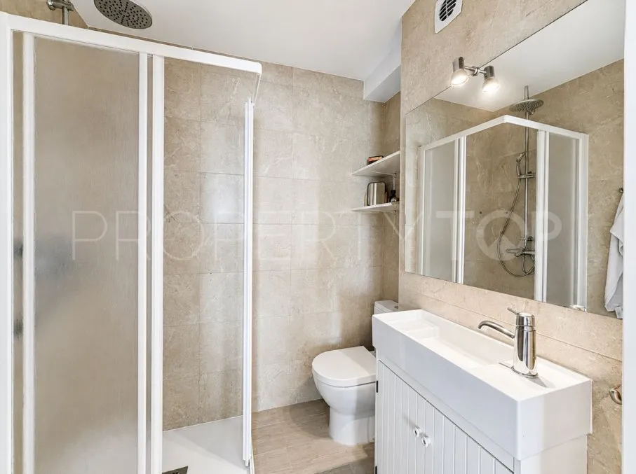 Comprar apartamento con 3 dormitorios en Sotogrande