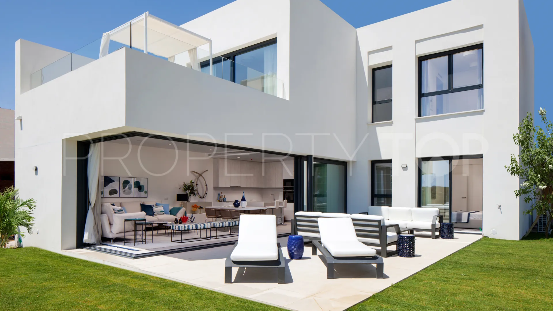 Apartment for sale in Casares with 2 bedrooms