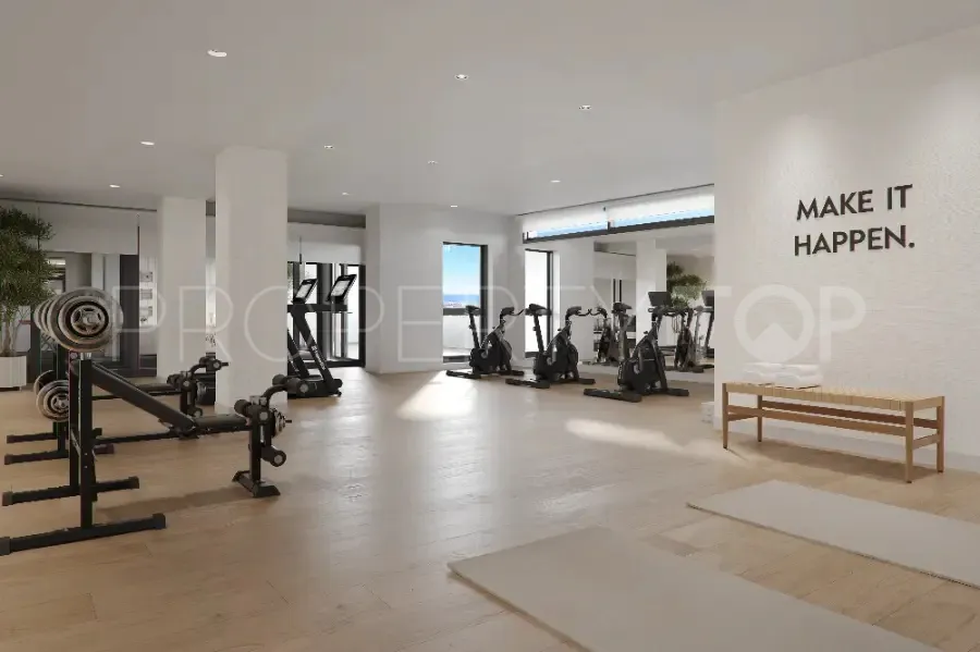 For sale apartment in Estepona with 3 bedrooms