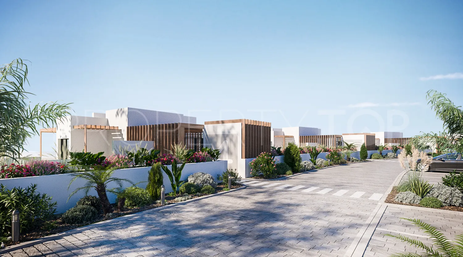 For sale 4 bedrooms apartment in Estepona