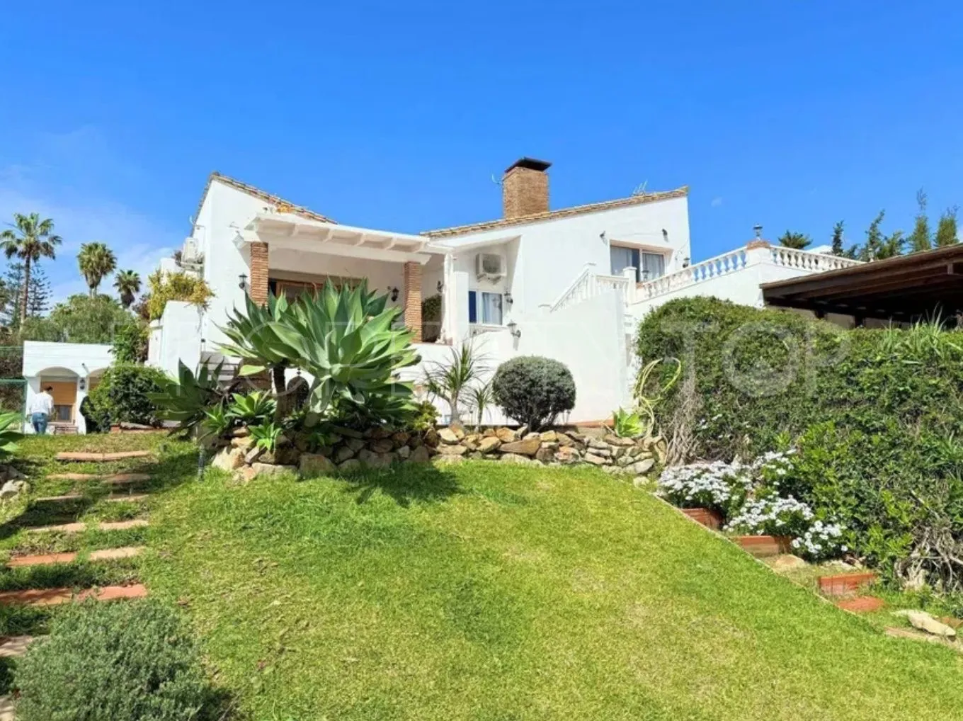 Pareado en venta en Estepona