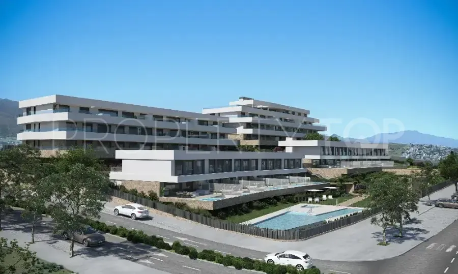 Apartamento con 2 dormitorios a la venta en Estepona