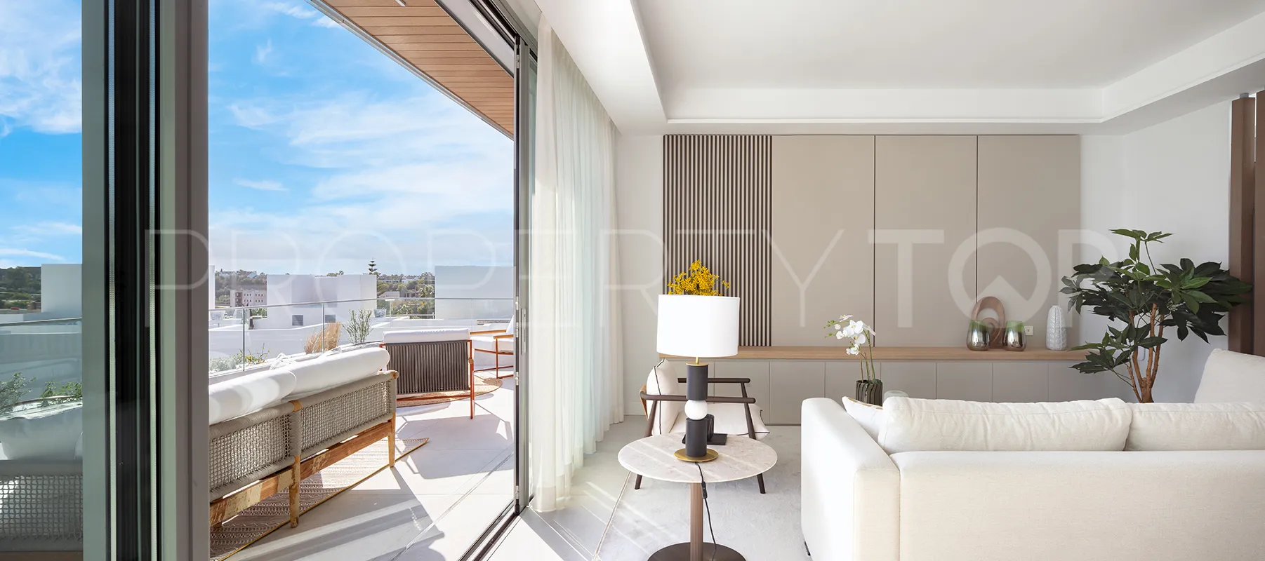 Apartamento con 4 dormitorios en venta en Marbella