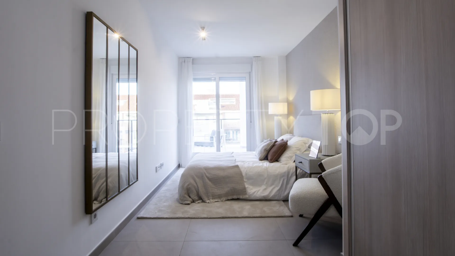Manilva apartment for sale