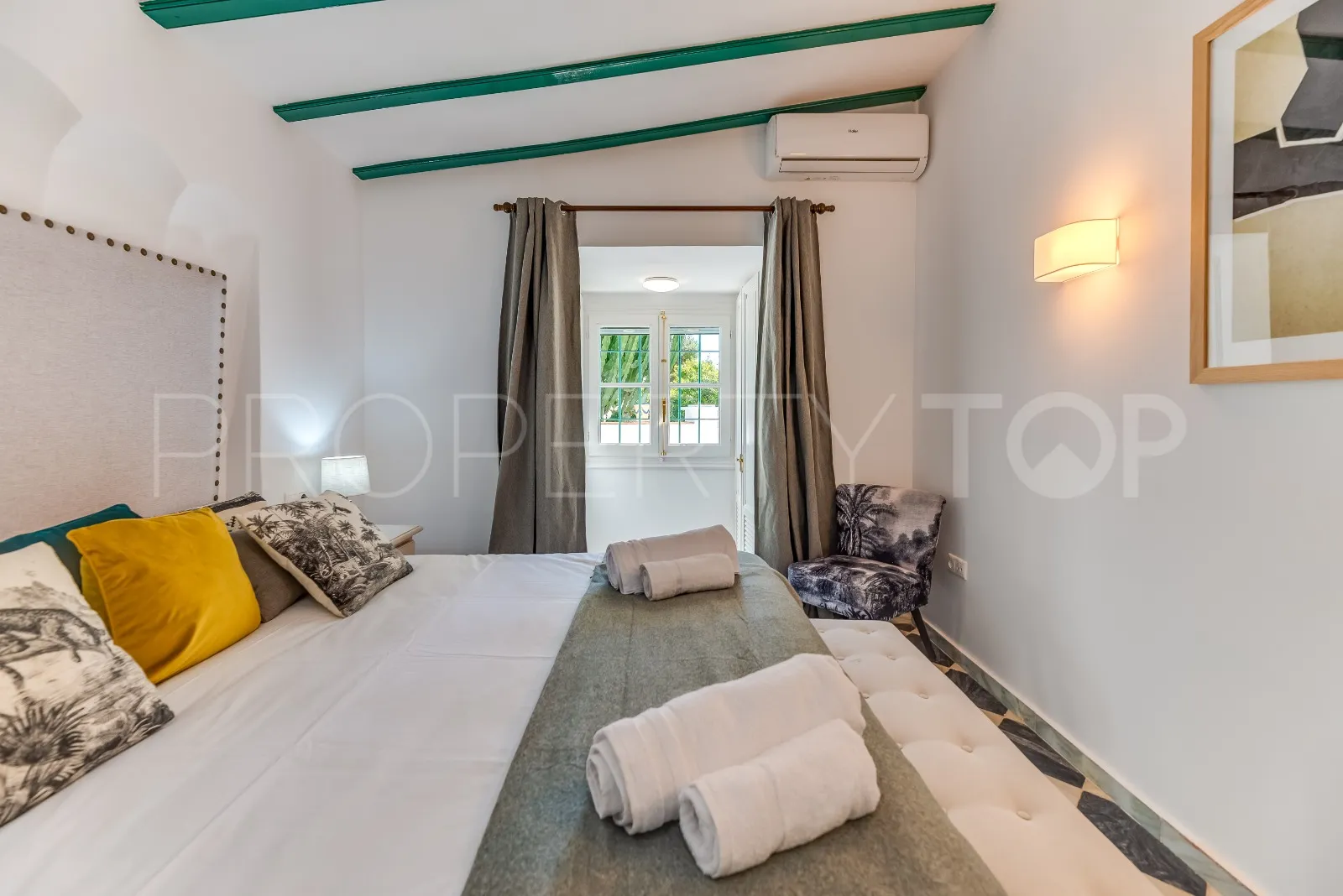 Nueva Andalucia, villa en venta de 4 dormitorios
