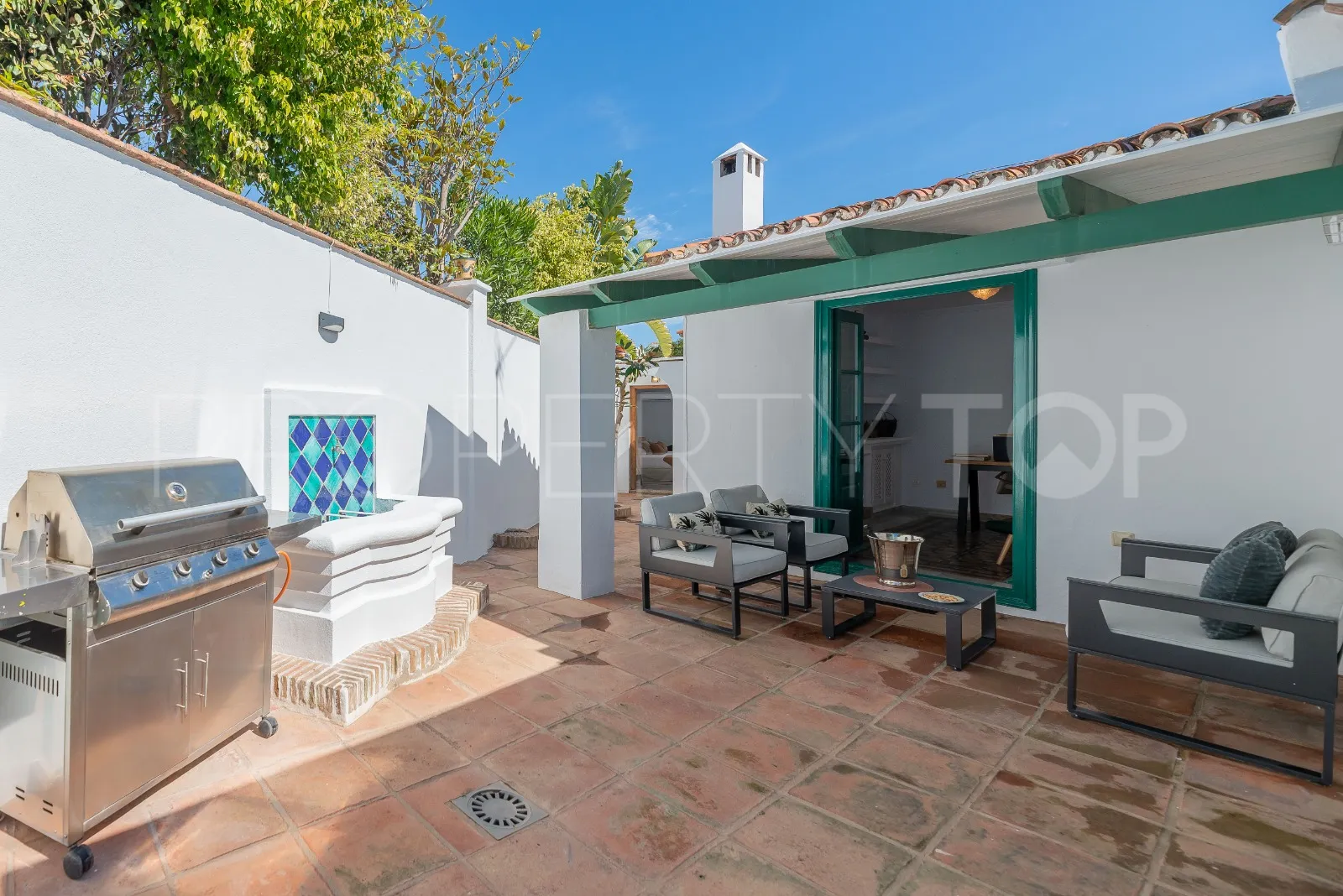 Nueva Andalucia, villa en venta de 4 dormitorios