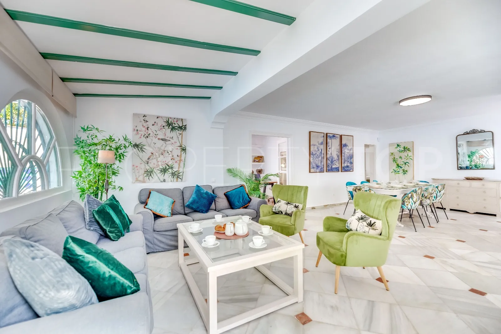 Nueva Andalucia, villa en venta de 4 dormitorios