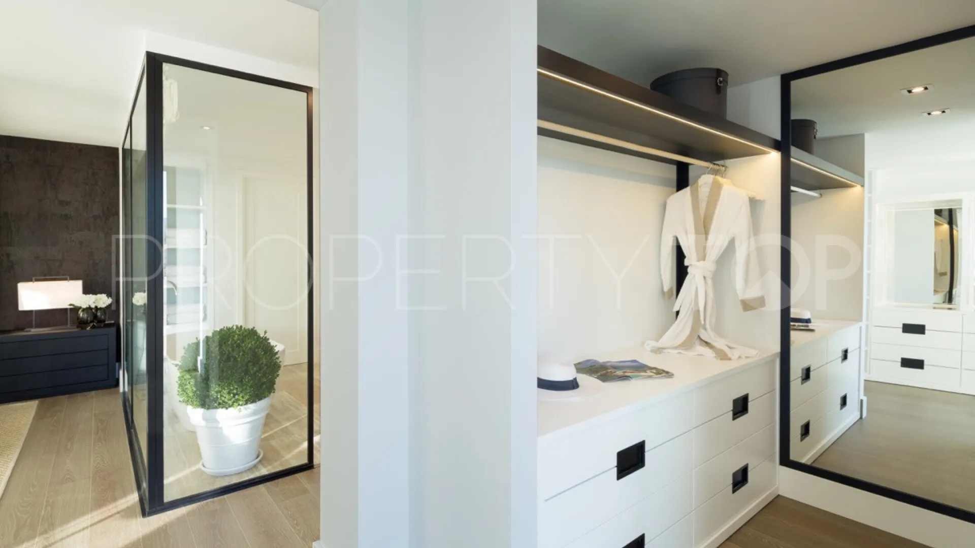 5 bedrooms Nueva Andalucia villa for sale