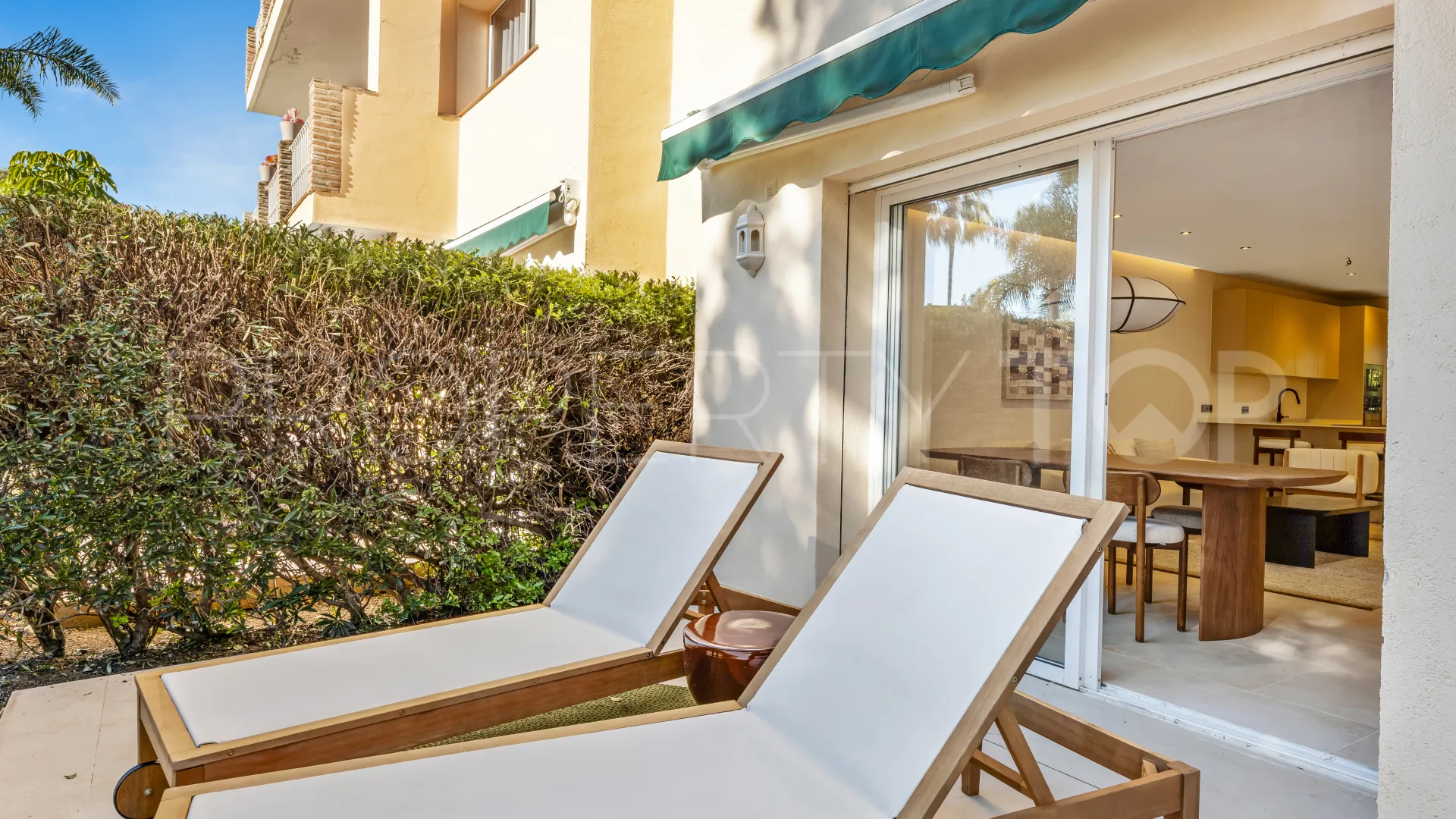 Apartamento en venta en Nueva Andalucia de 3 dormitorios