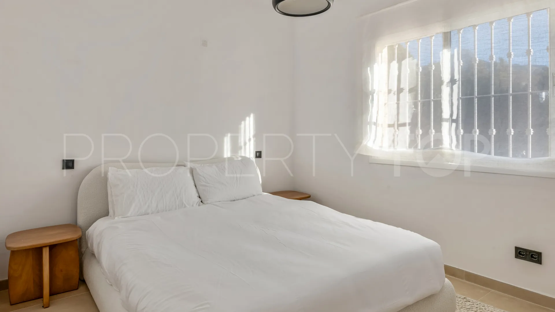 Apartamento en venta en Nueva Andalucia de 3 dormitorios