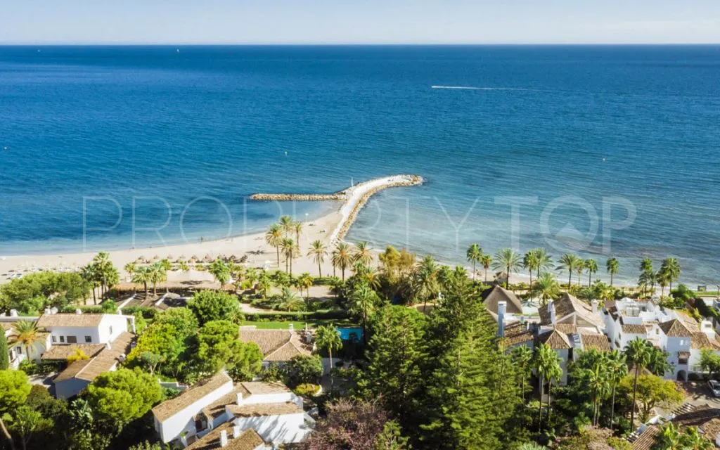 Buy Marbella 5 bedrooms villa