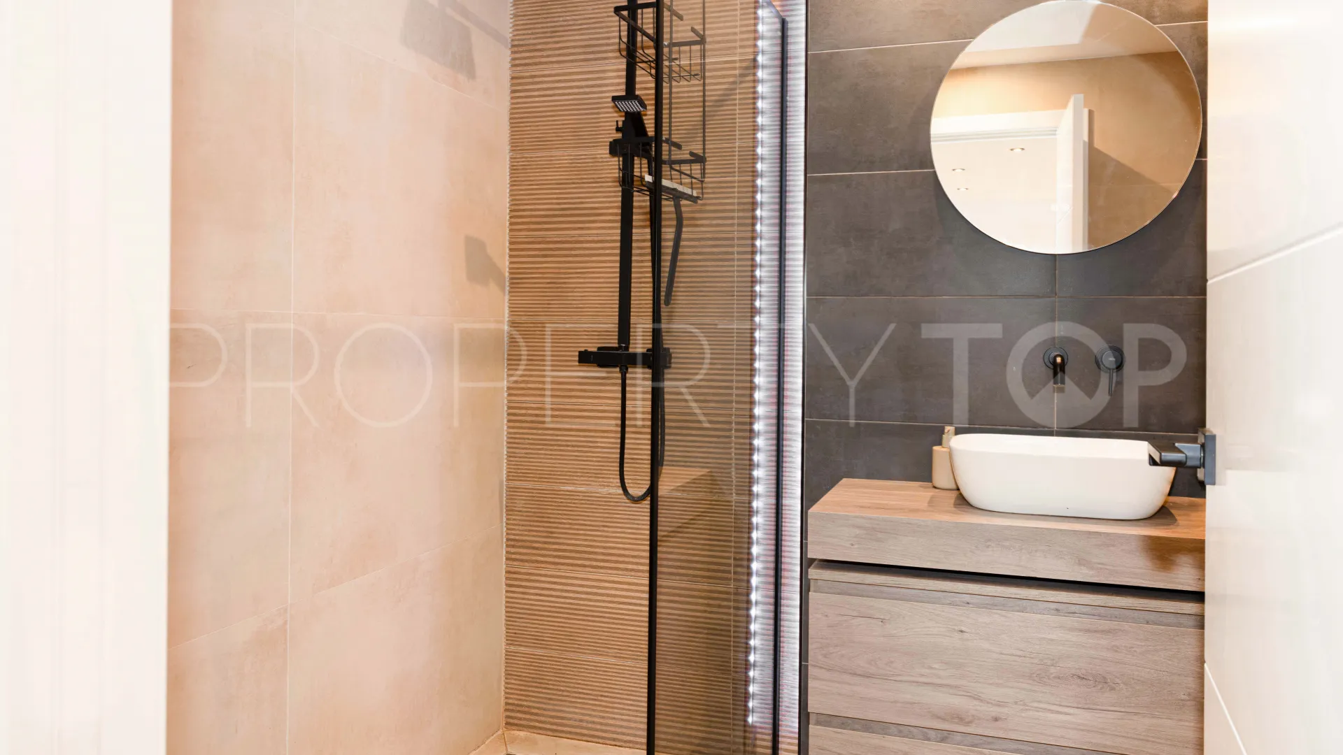 Comprar apartamento en Nueva Andalucia