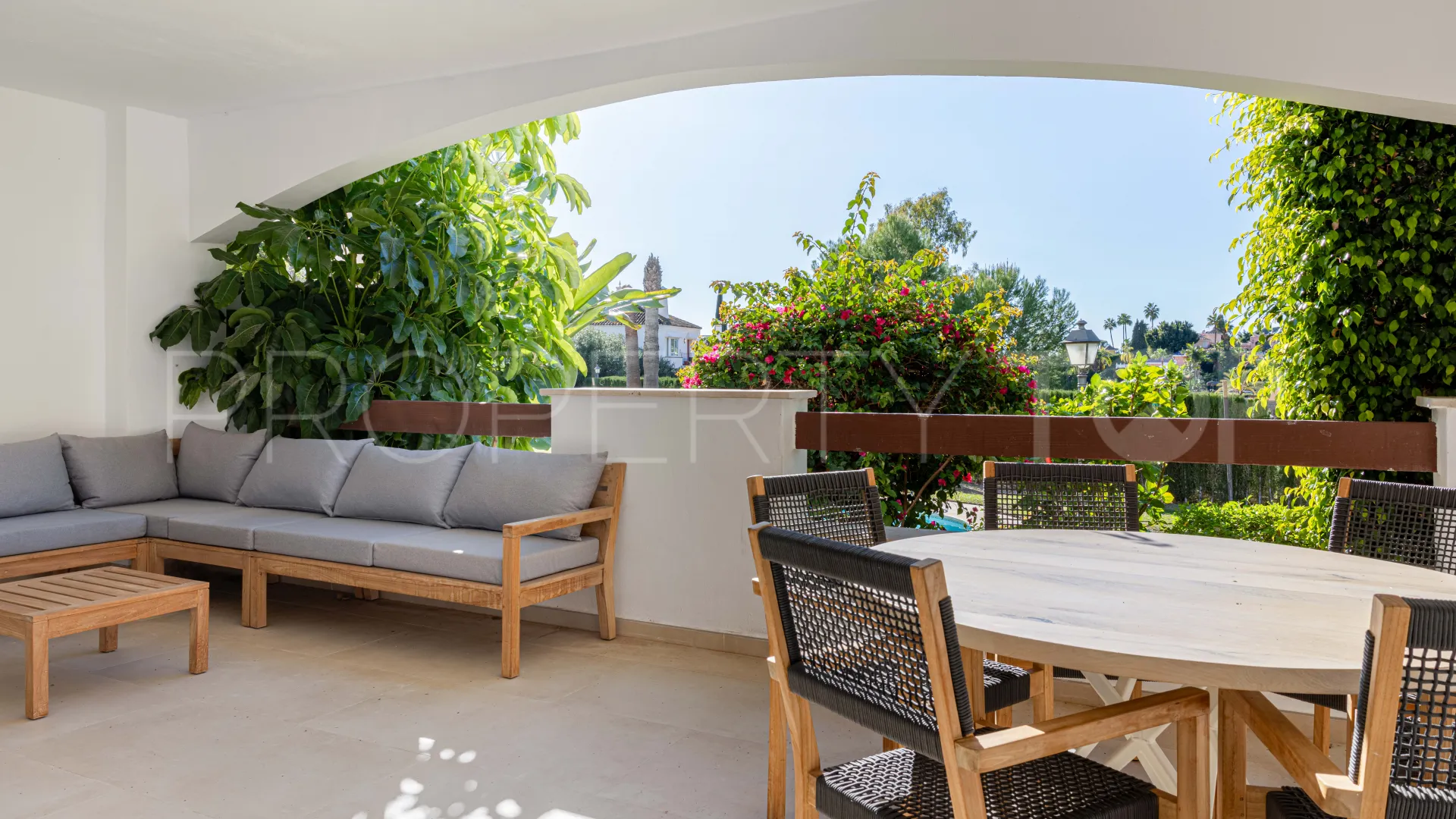 Comprar apartamento en Nueva Andalucia