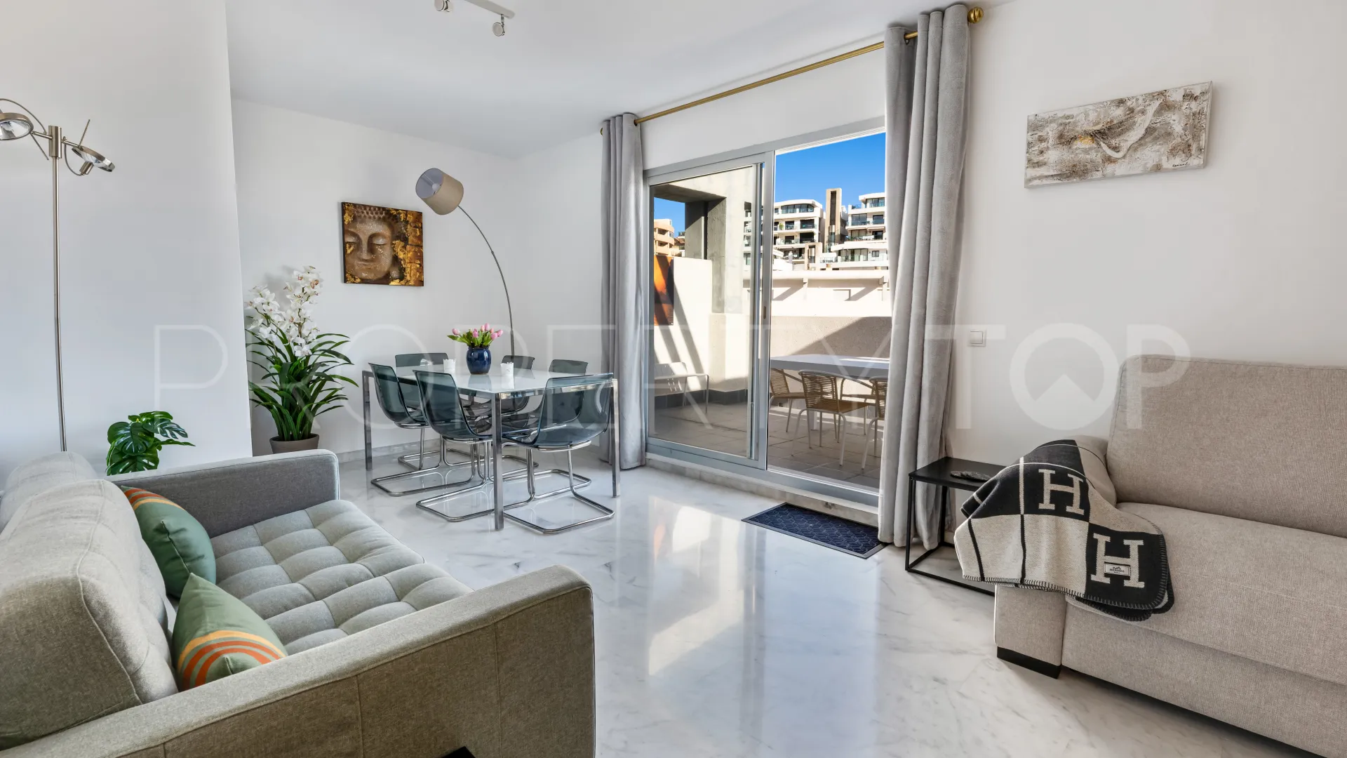 Penthouse with 3 bedrooms for sale in Mijas Costa