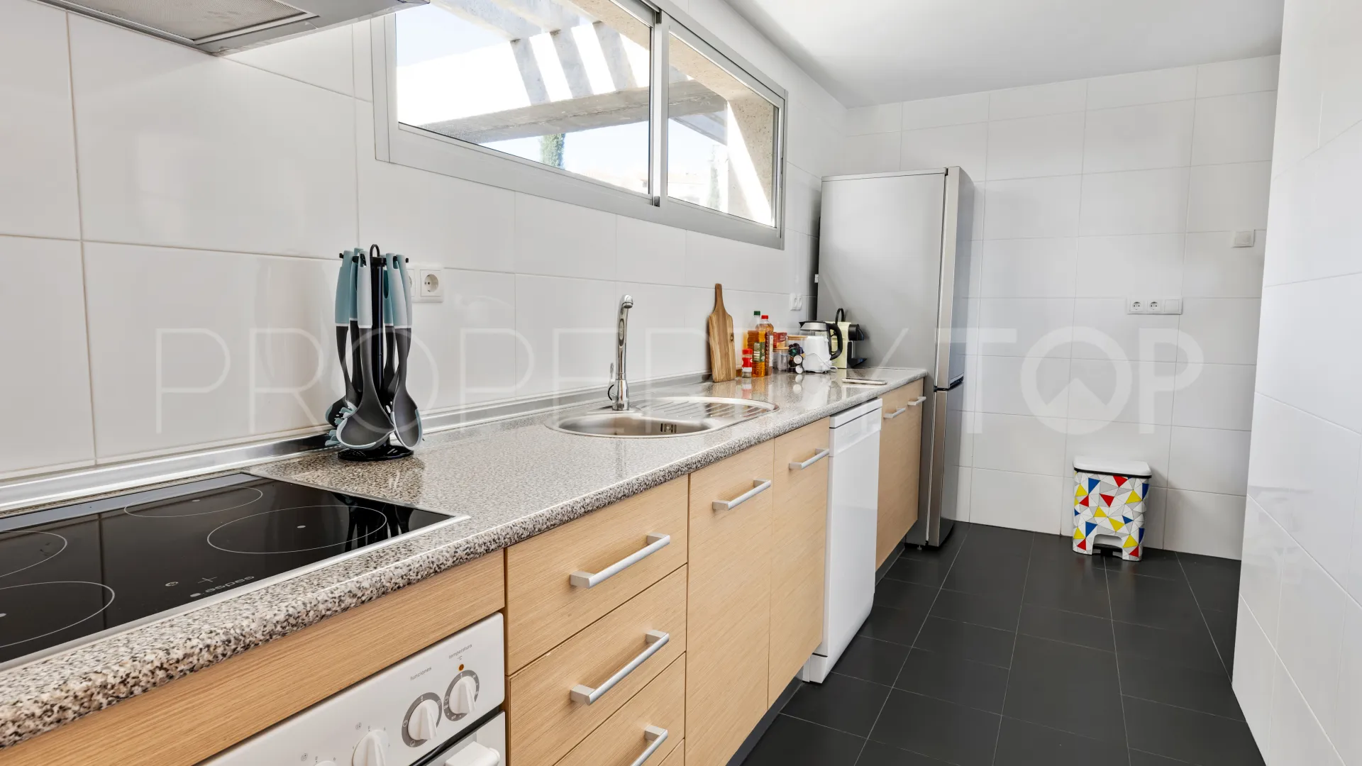 Penthouse with 3 bedrooms for sale in Mijas Costa