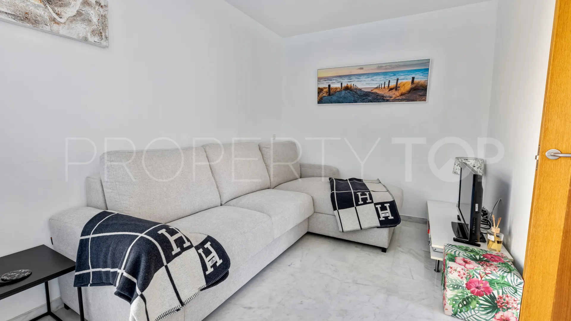 Penthouse with 3 bedrooms for sale in Mijas Costa