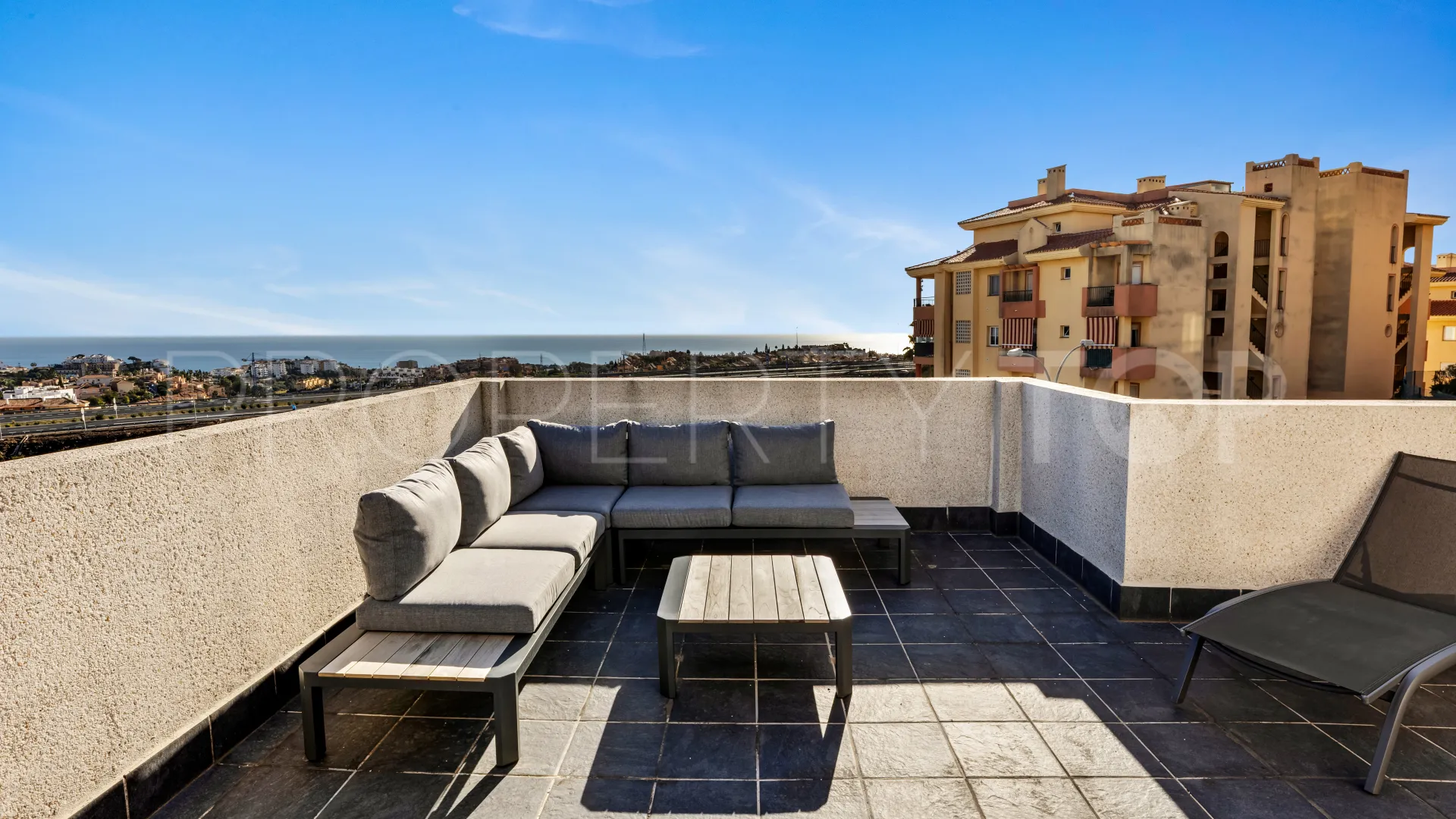 Penthouse with 3 bedrooms for sale in Mijas Costa