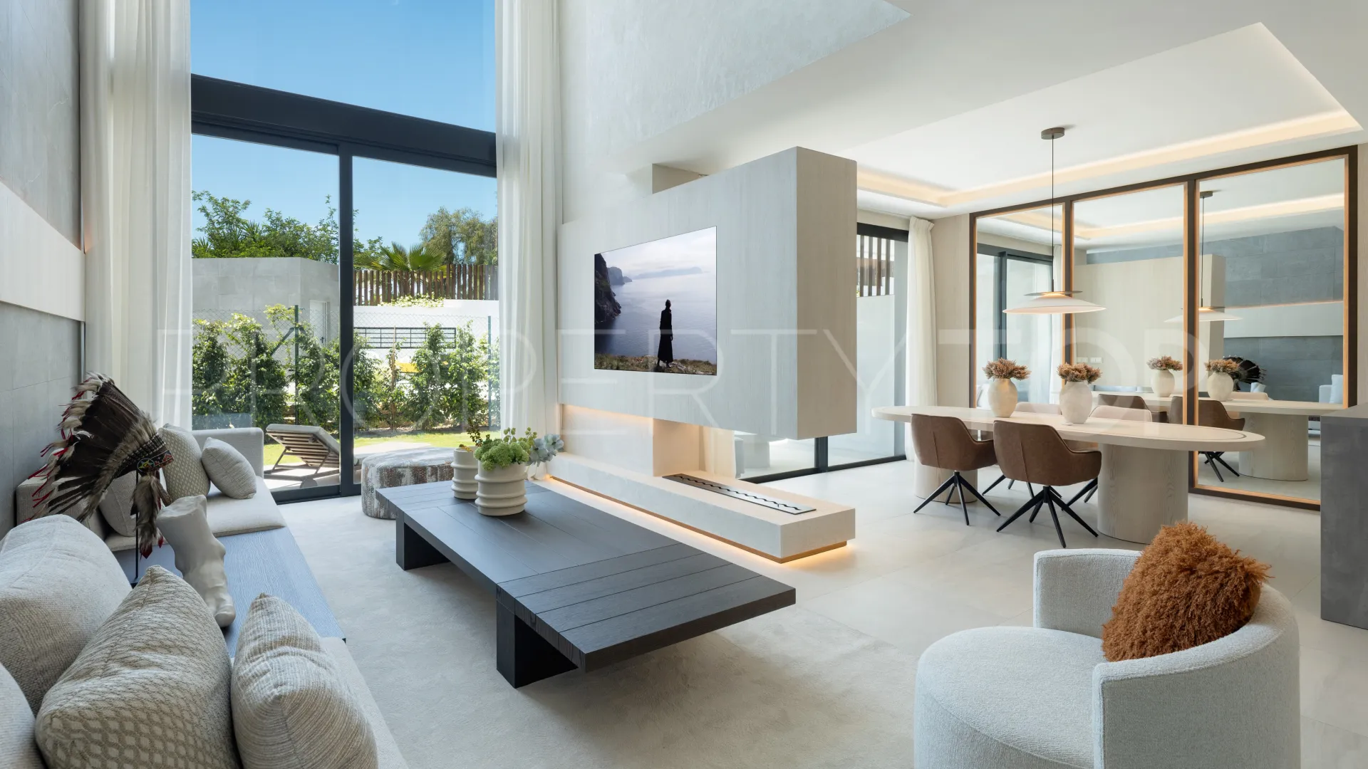 Villa en venta de 5 dormitorios en Marbella