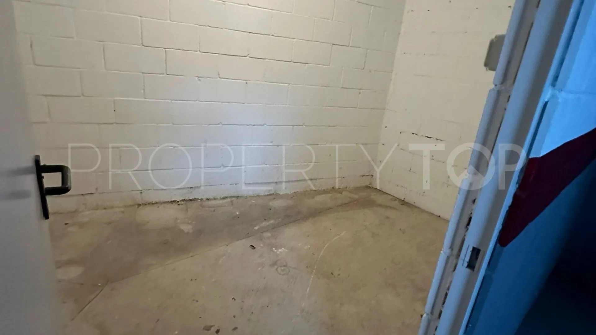 Apartamento en venta en Nueva Andalucia con 2 dormitorios