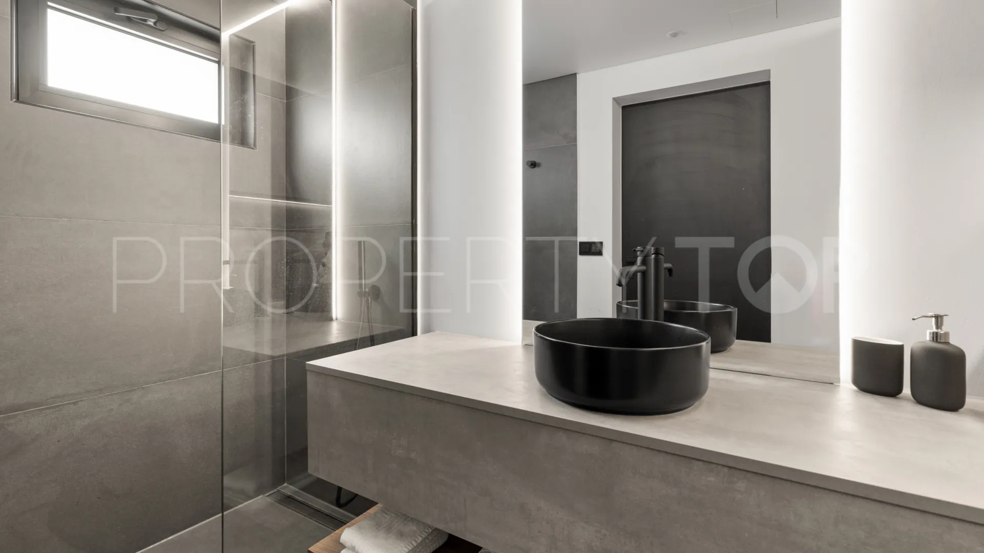 For sale villa in Marbella