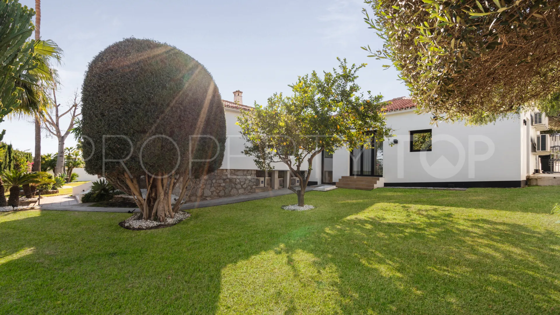 For sale villa in Marbella