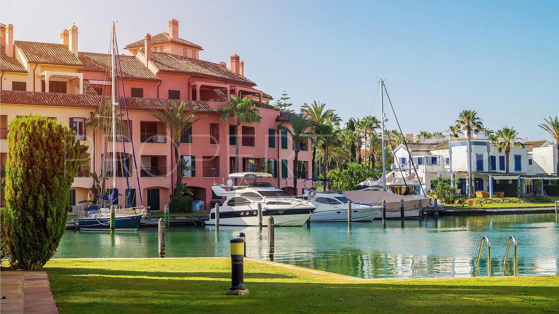 3 bedrooms Marbella villa for sale