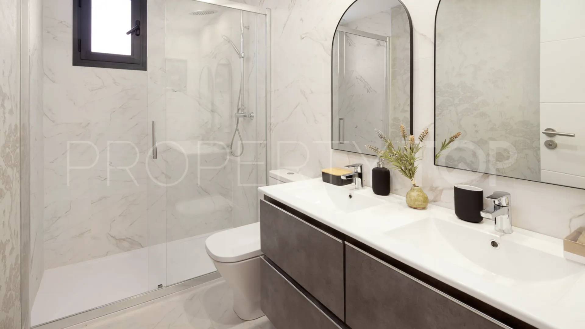 Comprar apartamento en Estepona