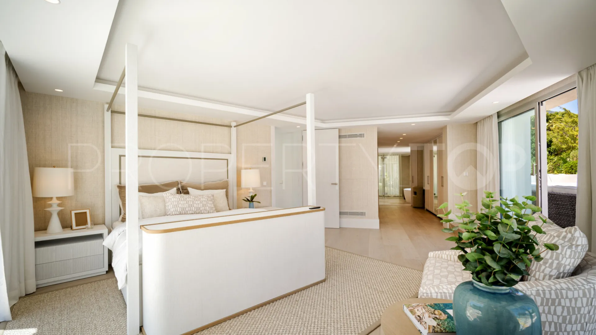 Marbella, villa con 6 dormitorios en venta