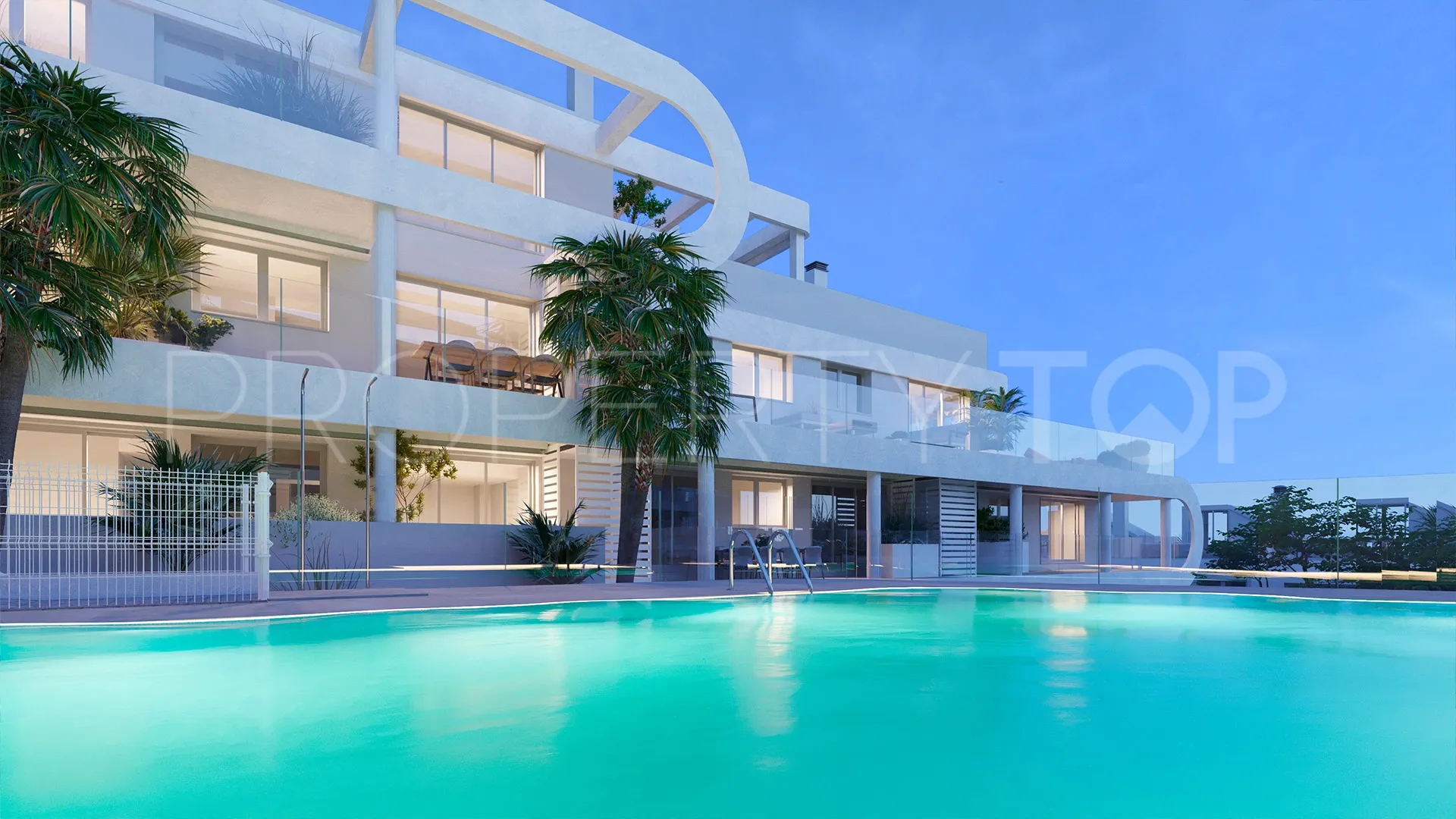 For sale 2 bedrooms apartment in Estepona