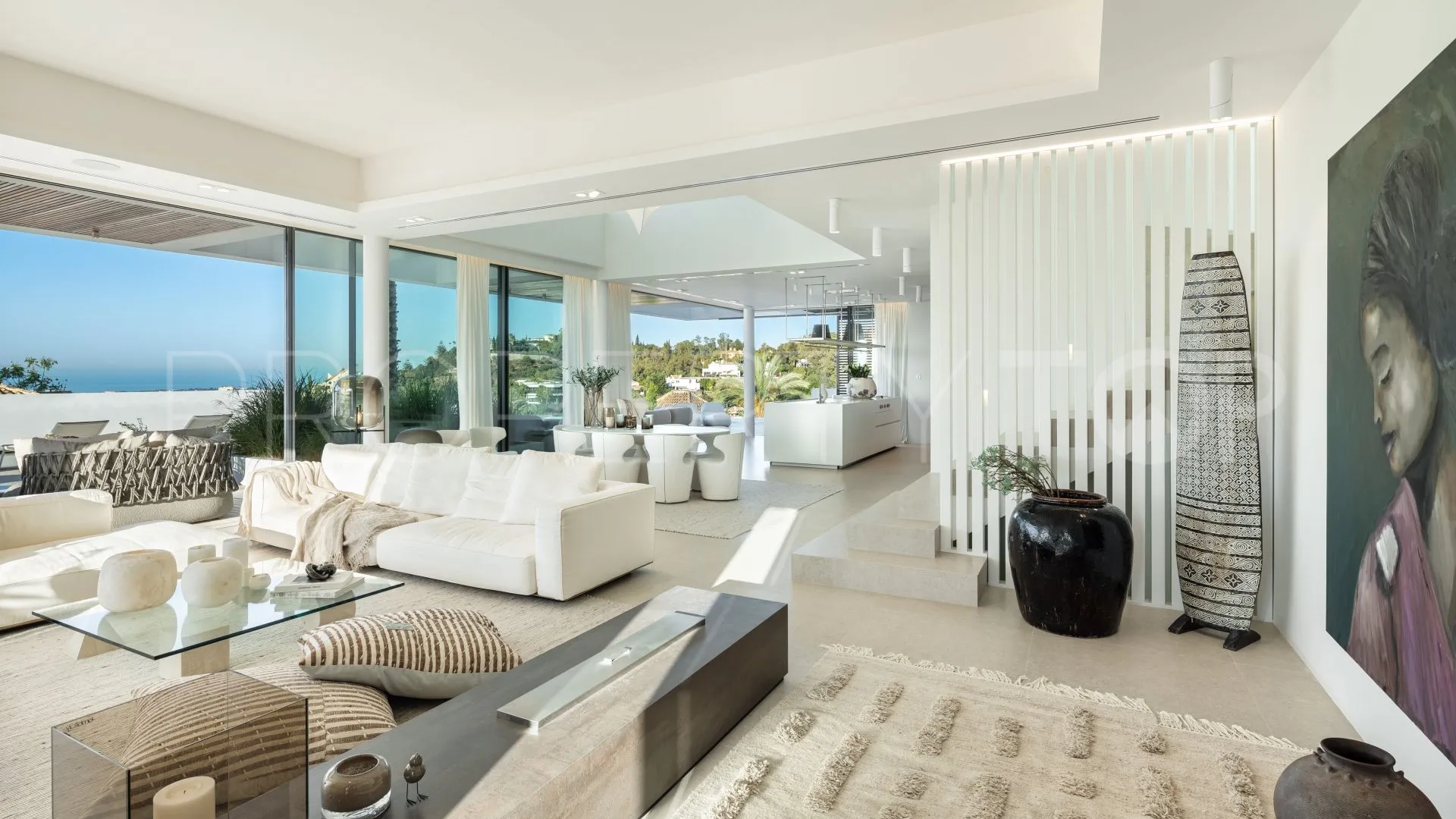 Villa for sale in Marbella with 6 bedrooms